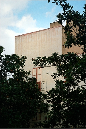 https://www.enricmontes.com/files/gimgs/th-43_11_Falsa_Natura_web.jpg
